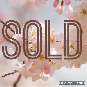 SOLD ITEMS FROM THIS POINT ON ❤️